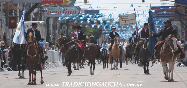 El Desfile por la Av. San Martín